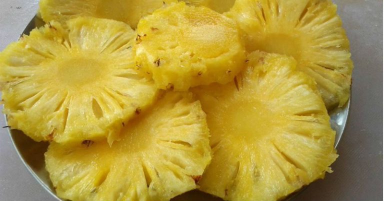 6 Reasons You Should Eat One Cup of Pineapple Every Day - Featured image