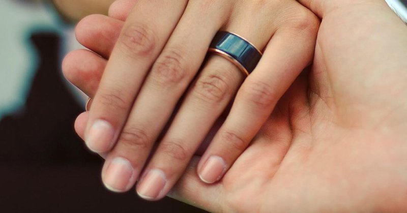 The ring that lets you feel your partner’s heartbeat from anywhere in the world in real time