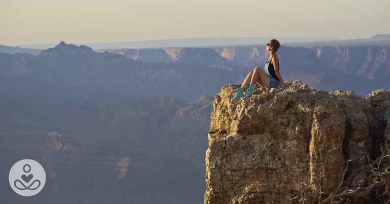 Science confirms that travelling makes us happier than material wealth ever will - Featured image
