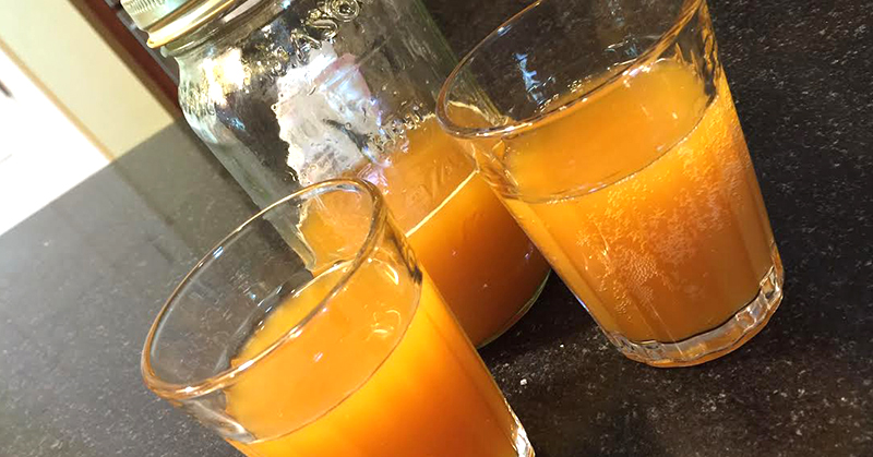 Yes, Probiotic Turmeric Soda Exists- And It’s Super Easy to Make. Here’s How