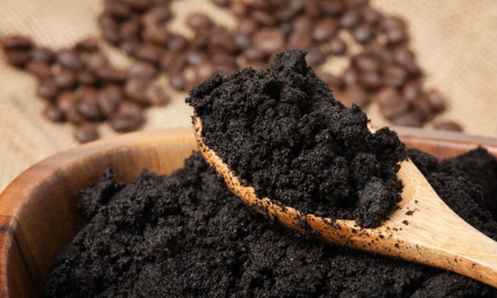 coffee grounds uses, used coffee grounds, natural beauty hacks, diy beauty