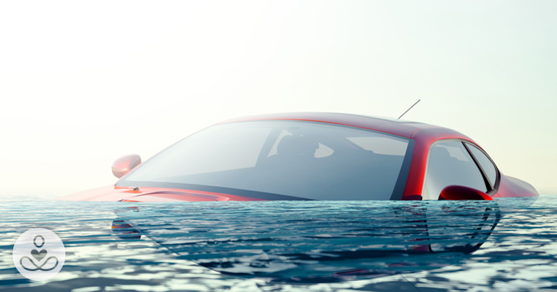How to Escape a Sinking Vehicle is Something That Everyone Should Know