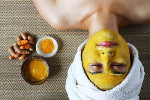 turmeric face mask, natural beauty hacks, diy beauty