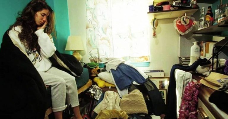 There’s Proof That Clutter Causes Anxiety; Try Removing These 20 Items To Support Your Mood - Featured image