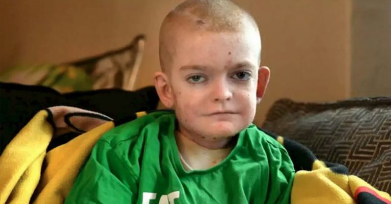 Mum begs for birthday cards for son, 13, who told her ‘I’ve had enough of life’ - Featured image