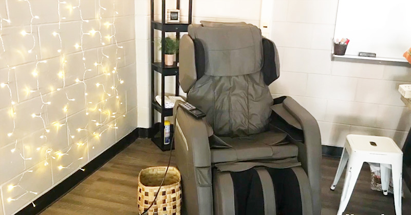High School Creates ‘Wellness’ Room to Help De-stress their Teachers - Featured image