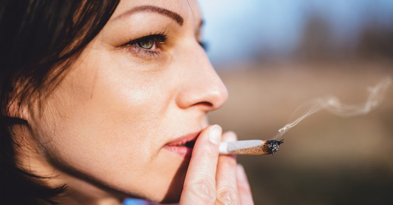 Frequent Pot Smokers Face Twice the Odds for Stroke - Featured image