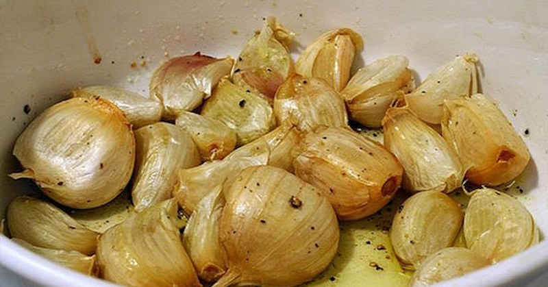 Soup Made With 52 Cloves of Garlic Can Help Defeat Colds, Flu and Keep Immune System Fit