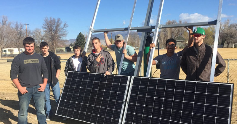 Rural community that lost two coal mines is now teaching kids to install solar panels