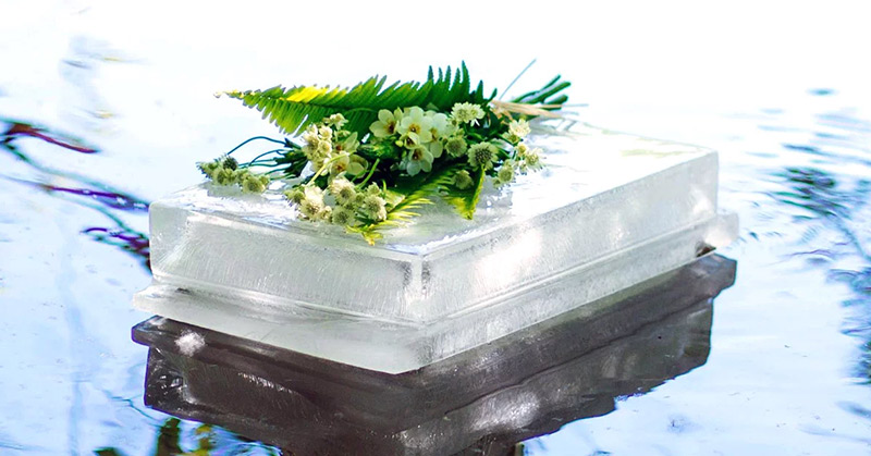 This Ice Urn floats While Slowly Returning Cremated Remains to Nature