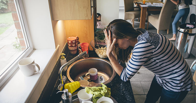 I’m The Only Neat Freak In A Family Of Slobs, And I Am Exhausted