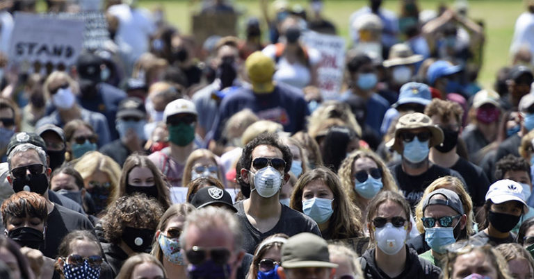 Opinion: If Life Feels Bleak, It’s Because Our Civilization is Beginning to Collapse - Featured image
