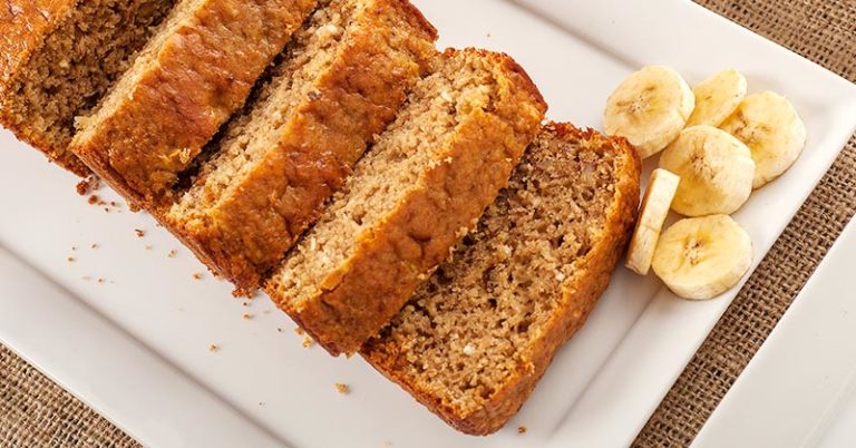 This Banana Bread With Sour Cream Melts in Your Mouth (With Vegan, GF, Paleo Option) - Featured image