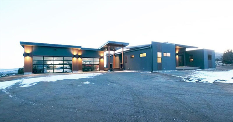 This Stunning ‘Dream Home’ Came From a Surprisingly Affordable Kit