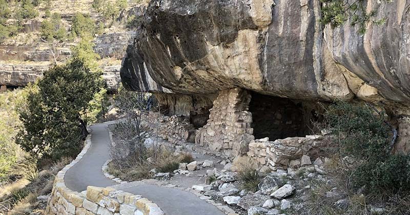 Explore Ruins and Hike Through the Walnut Canyon National Monument