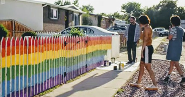 One Million Moms Now Threatening To Boycott Oreo Over Ad Daring To Show Queer Kids With ‘Proud Parents’ - Featured image