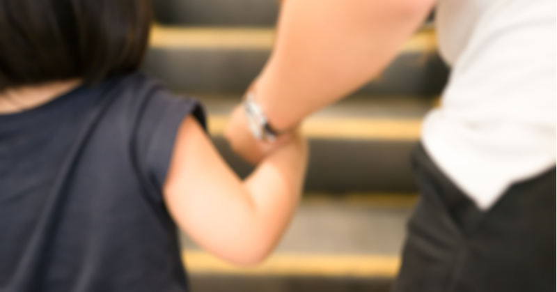 How One Mother’s Trip To A Rest Stop Nearly Became A Child Abduction Case - Featured image