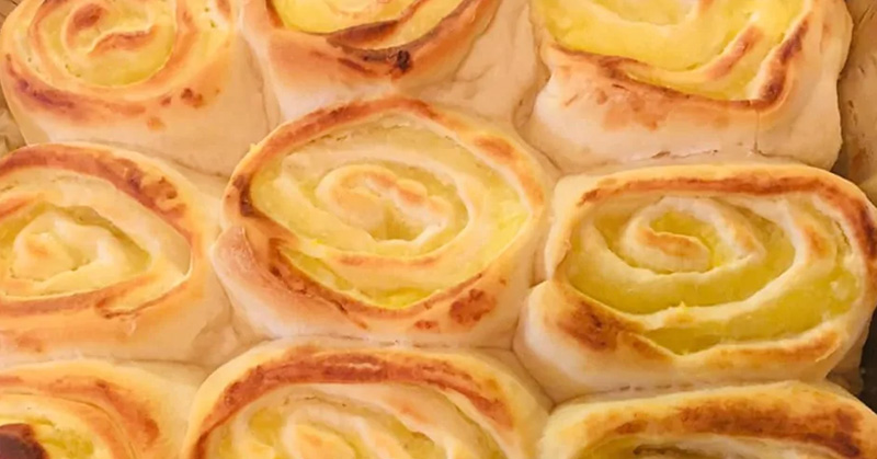 Woman makes cinnamon buns but with lemon – and here’s the recipe! - Featured image