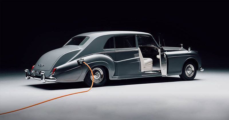 From Alpaca Floor Mats to Gold Inlay, the World’s First Electric Rolls-Royce Is a Luxe, Sustainable Ride