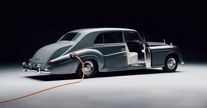 From Alpaca Floor Mats to Gold Inlay, the World’s First Electric Rolls-Royce Is a Luxe, Sustainable Ride - Featured image