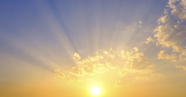A new energy storage system can store solar power for nearly two decades - Featured image