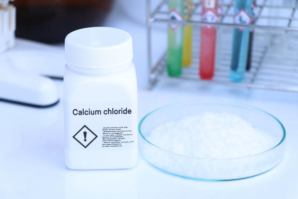 Calcium chloride in bottle , chemical in the laboratory and industry, Chemicals used in the analysis