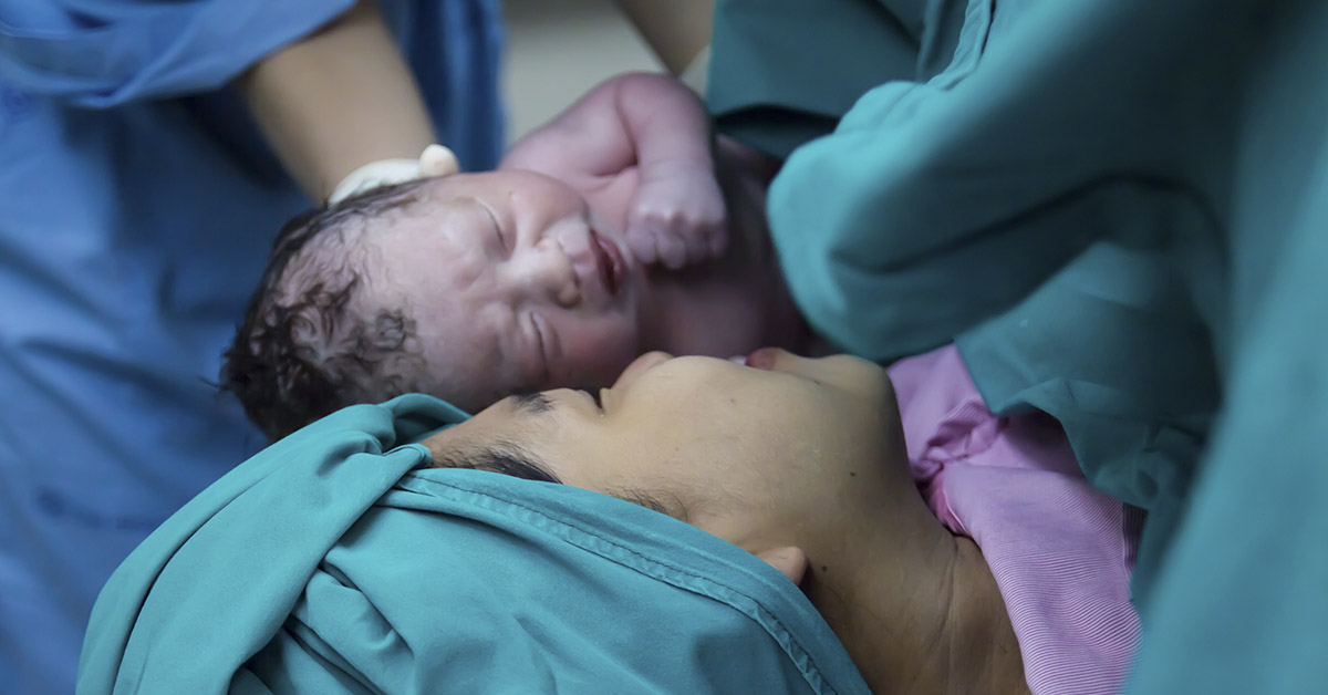 Why Women Don’t Lick Their Babies Clean After Childbirth