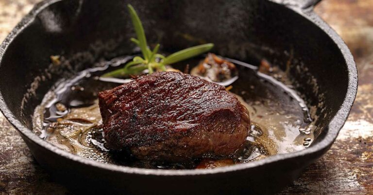 Cast Iron Pans & Your Health: 7 Important Facts You Should Know - Featured image