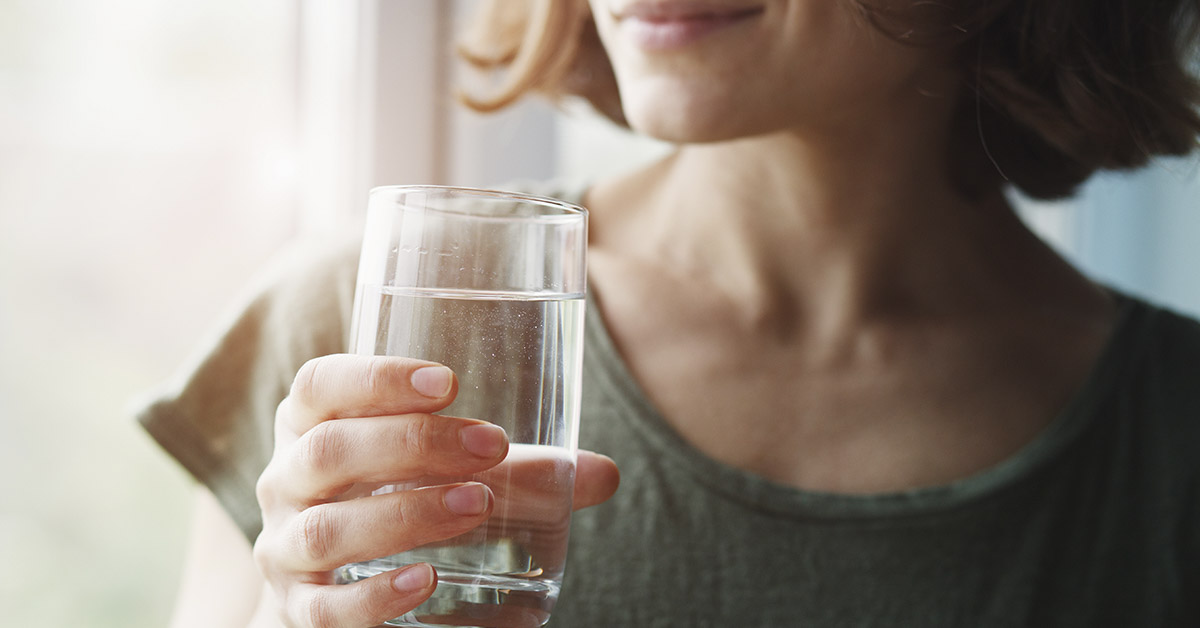 Should You Drink Water On An Empty Stomach When You Wake Up In The Morning?