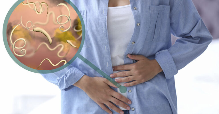 7 Signs Of Intestinal Parasites Living Inside Your Body - Featured image