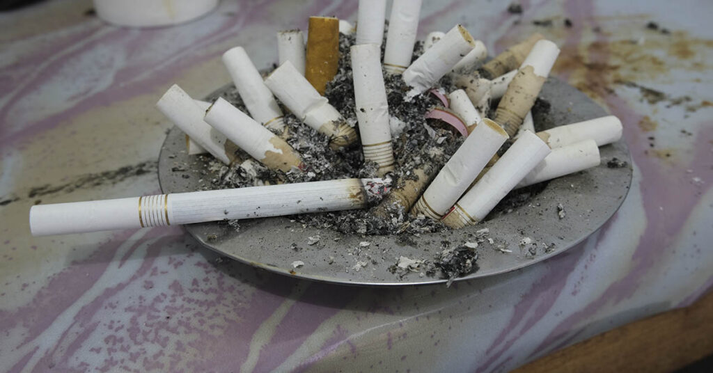 Why Some Heavy Smokers Manage To Avoid Lung Cancer Against The Odds - Featured image