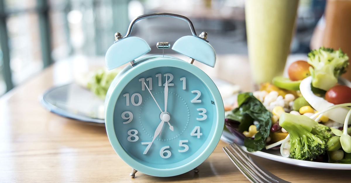 6 Ways Fasting May Benefit You: Blood Sugar, Weight Loss & More