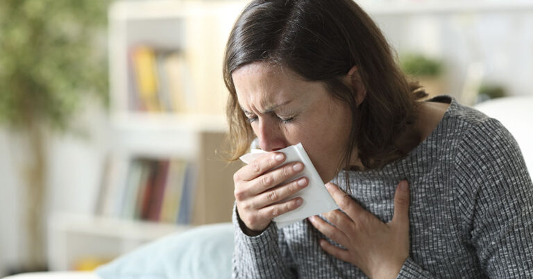 8 Ways To Get Rid Of Phlegm And Mucus In Chest And Throat - Featured image