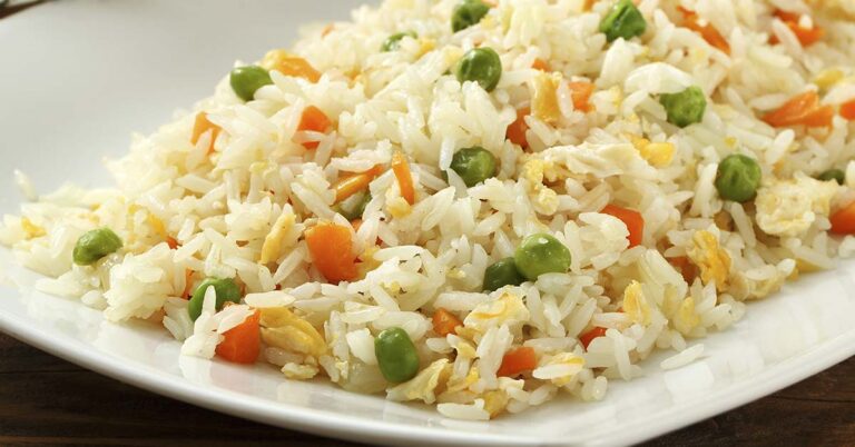 If You’re Going To Eat At A Restaurant This Weekend, Beware Of “Fried Rice Syndrome” - Featured image