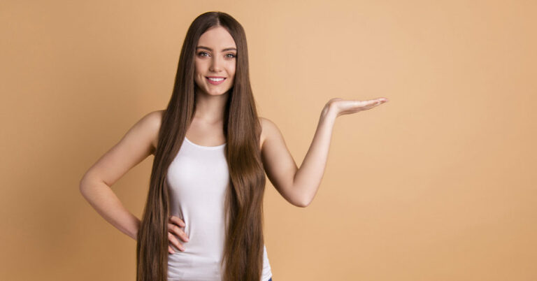 Aliia Nasroya: A Real-Life Rapunzel who hasn’t cut her hair for 20 years - Featured image
