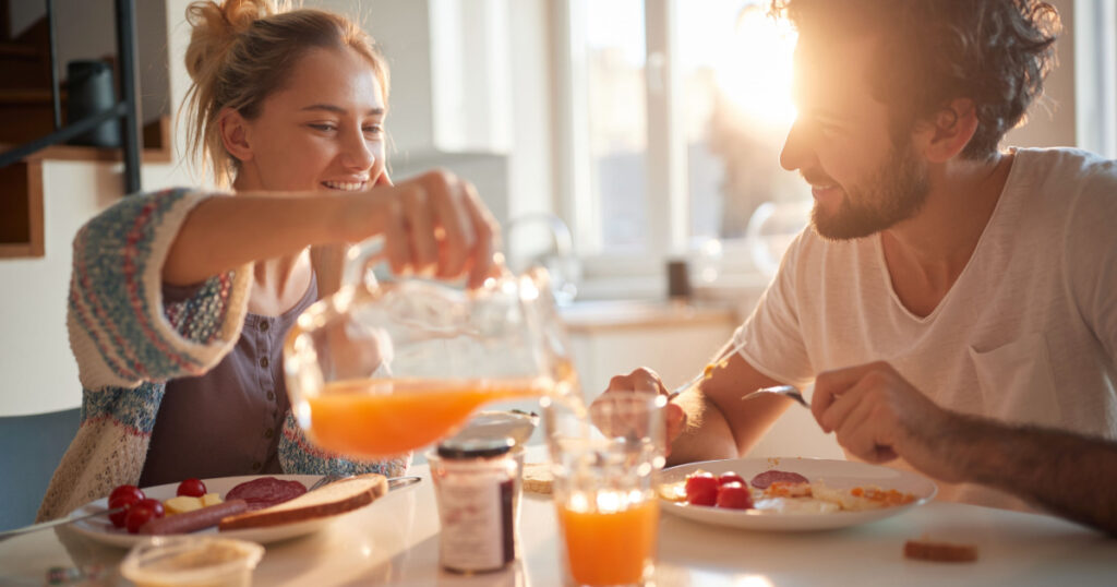 couple having breakfast