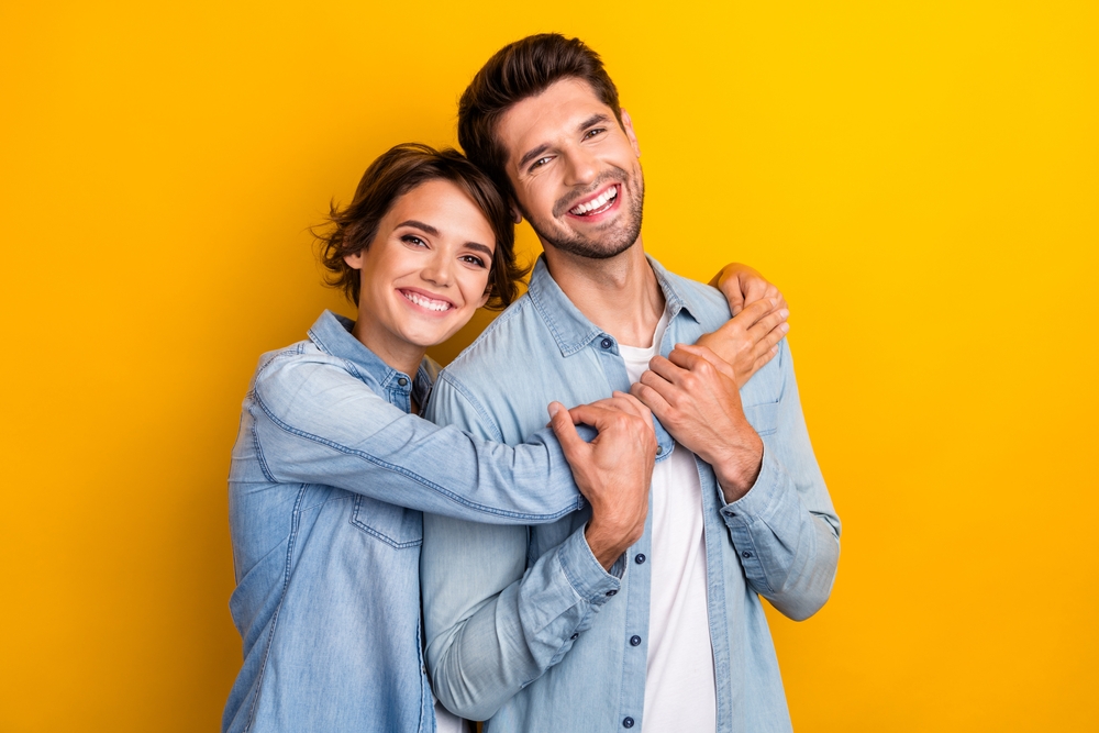Photo of perfect family lady guy cuddle enjoy romantic date together isolated shine color background
