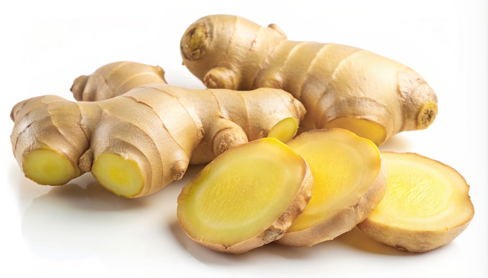 Fresh ginger root and sliced isolated on white background,clipping path.