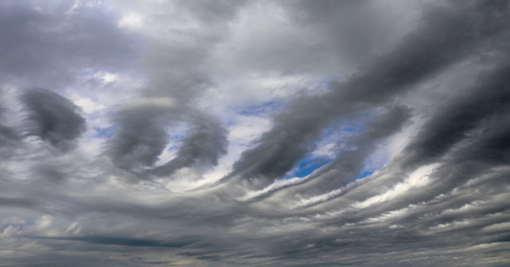 Rare gray clouds of Altostratus Undulatus