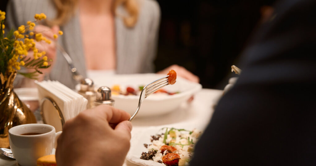 Couple have dinner at restautant, healthy eating
