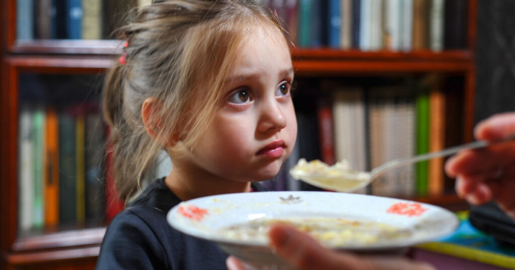 child wont eat