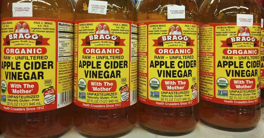 Why Are Bragg’s Apple Cider Vinegar Customers Unhappy With Katy Perry? - Featured image