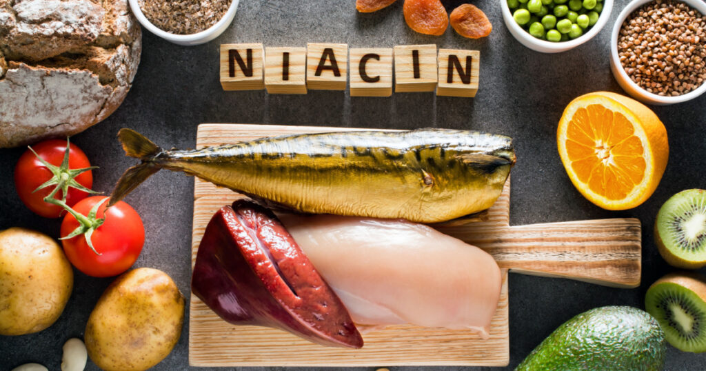 Foods high in Niacin (Vitamin B3) as liver, chicken breast, mackerel, bread, wheat bran, buckwheat, potatoes, tomatoes, bean , almonds, peanuts, green peas, dried apricots, kiwi, orange and avocado