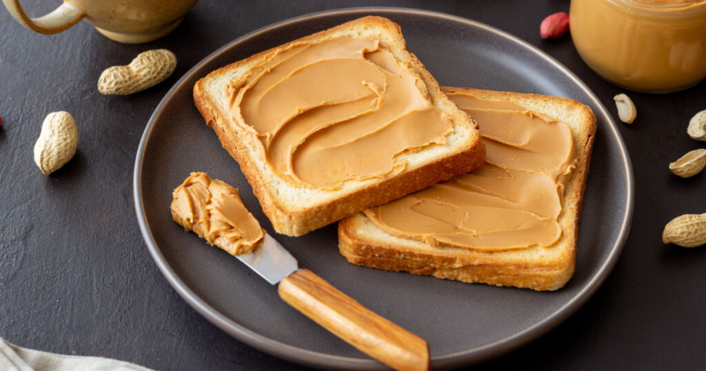Peanut butter sandwich. Breakfast. Vegetarian food. American cuisine