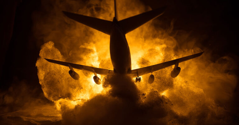 5 of The Worst Mistakes Made by Crew Before a Crash - Featured image