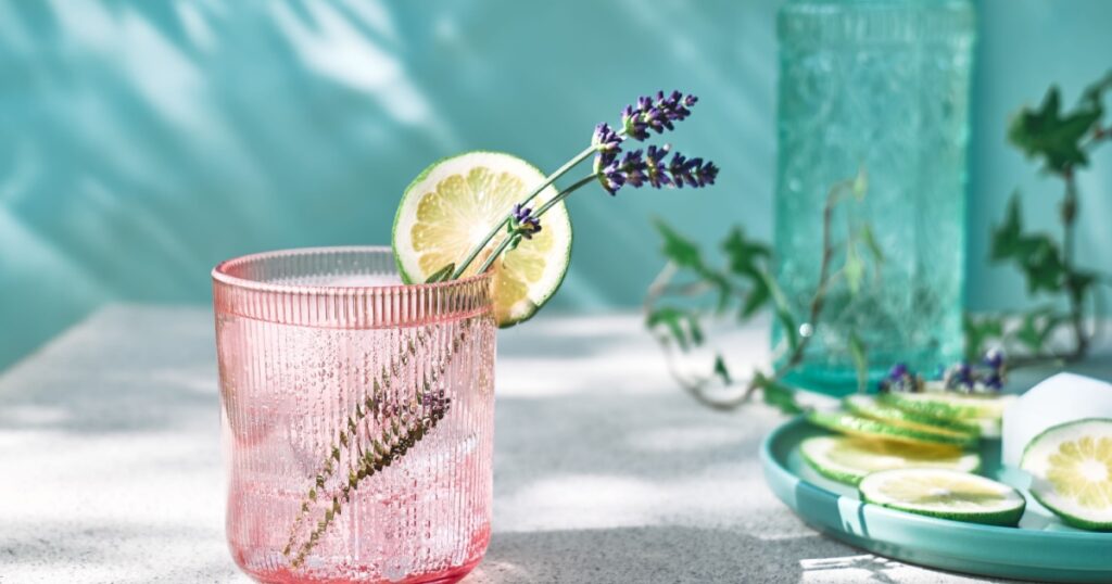 Cool lavender lemonade with