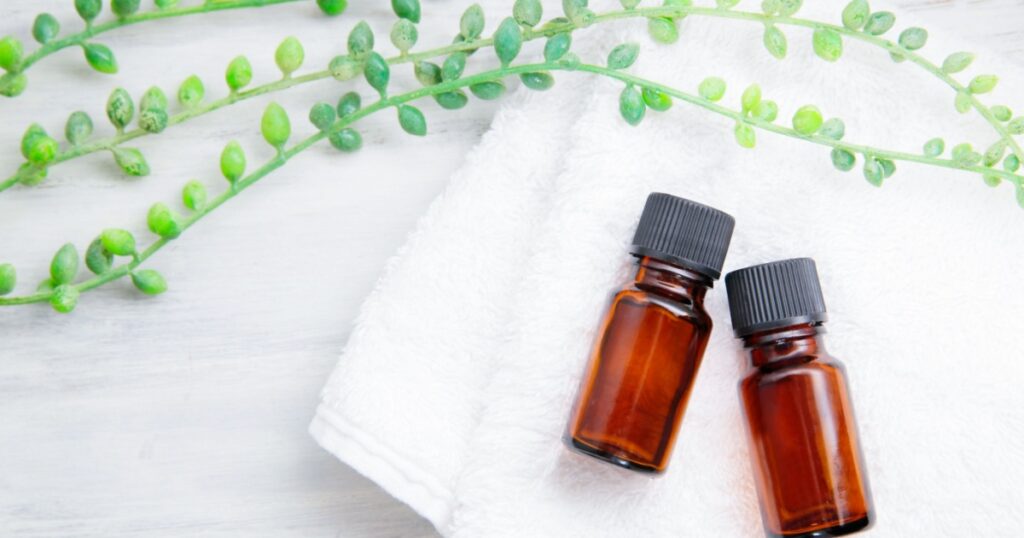 aroma oil beauty, relax ,therapy,
