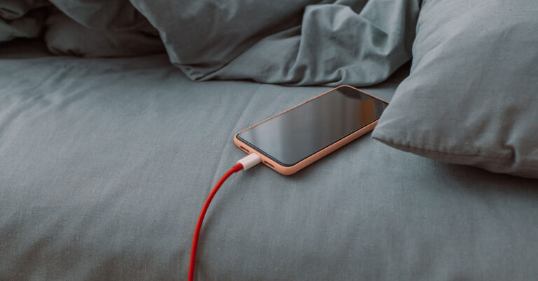 Teen Almost Dead After Phone Charger Accident Leaves His Neck Scarred With 4th Degree Burns - Featured image