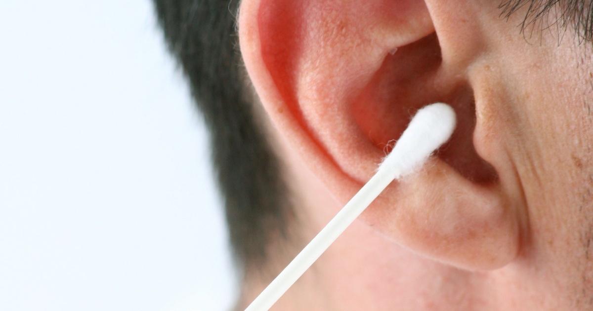Q-Tips Can Permanently Damage Your Ears, Use These 2 Effective Alternatives Instead