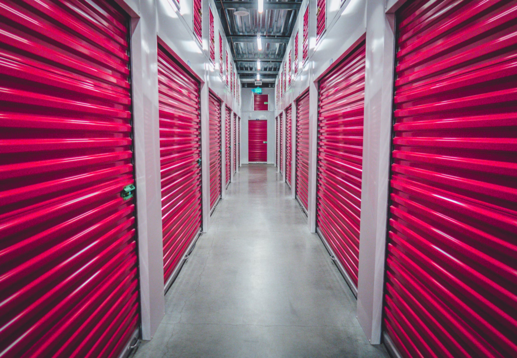 In 1989, a young couple from Long Island, New York, stumbled upon an extraordinary find in the most unassuming of places—a storage unit.